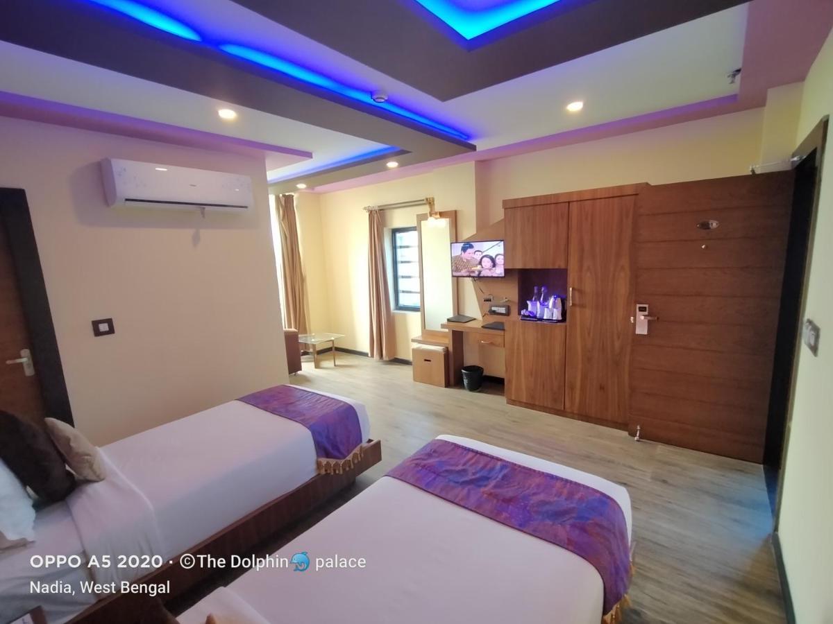 Dolphin Chocolate Inn Chandannagar Buitenkant foto